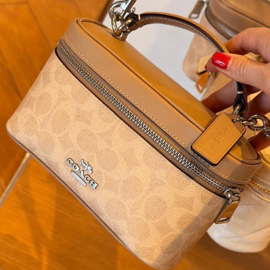 Rainer Crossbody Bag 18 In Signature Canvas