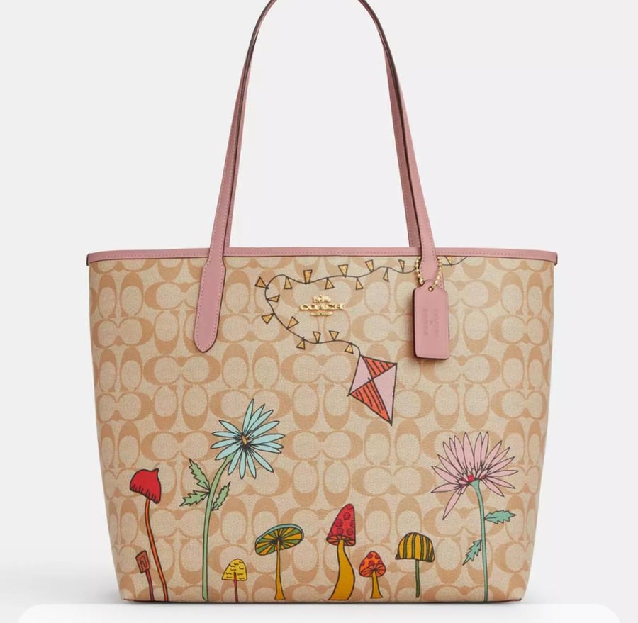 City Tote Bag In Signature Canvas