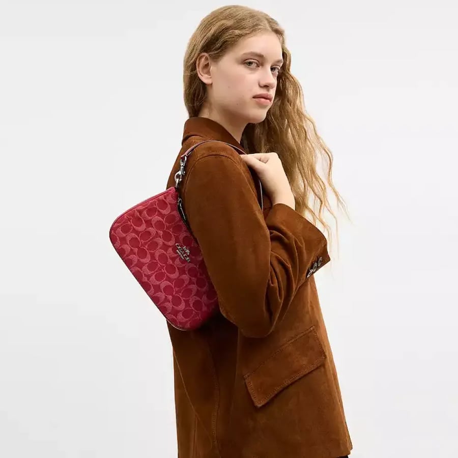 Teri Shoulder Bag In Signature Denim