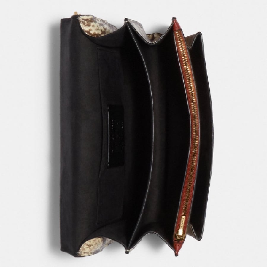 Klare Crossbody In Brown