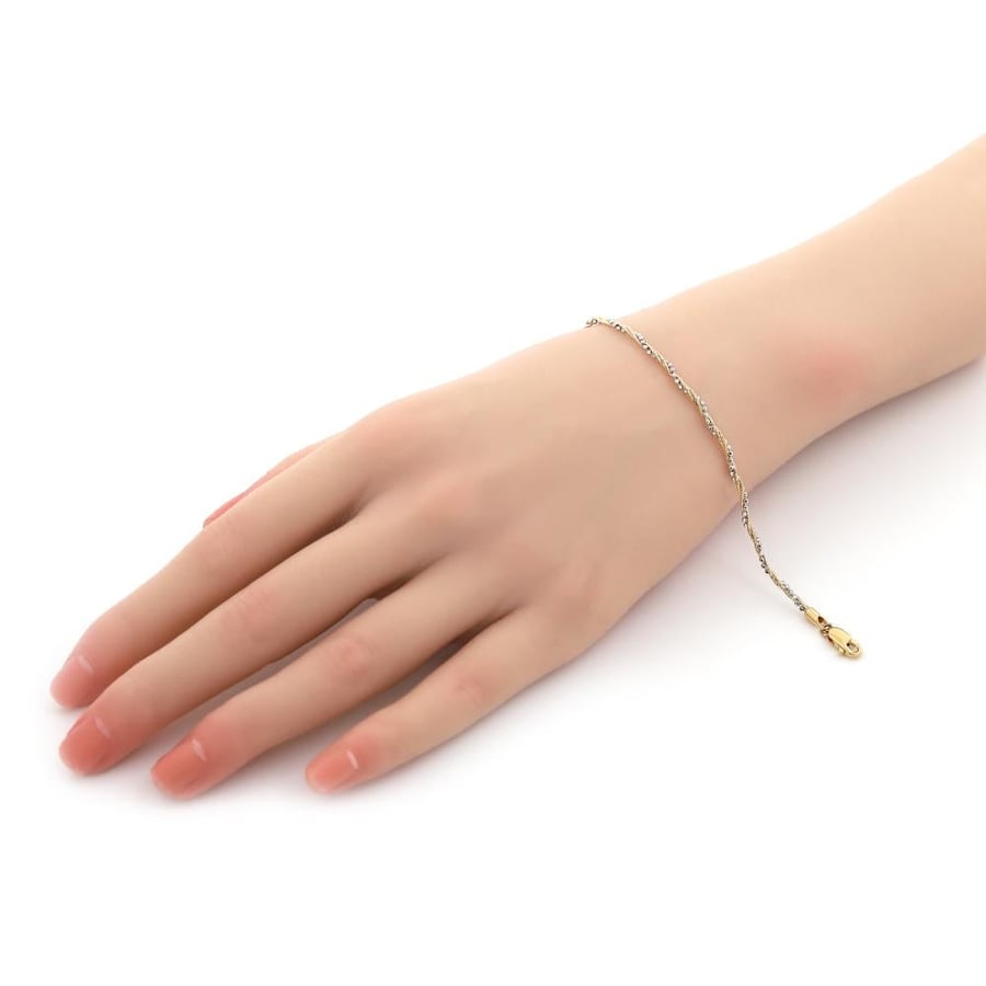 سوارة  ذهب صافي مكس  عيار 18    الوزن : 3.9g