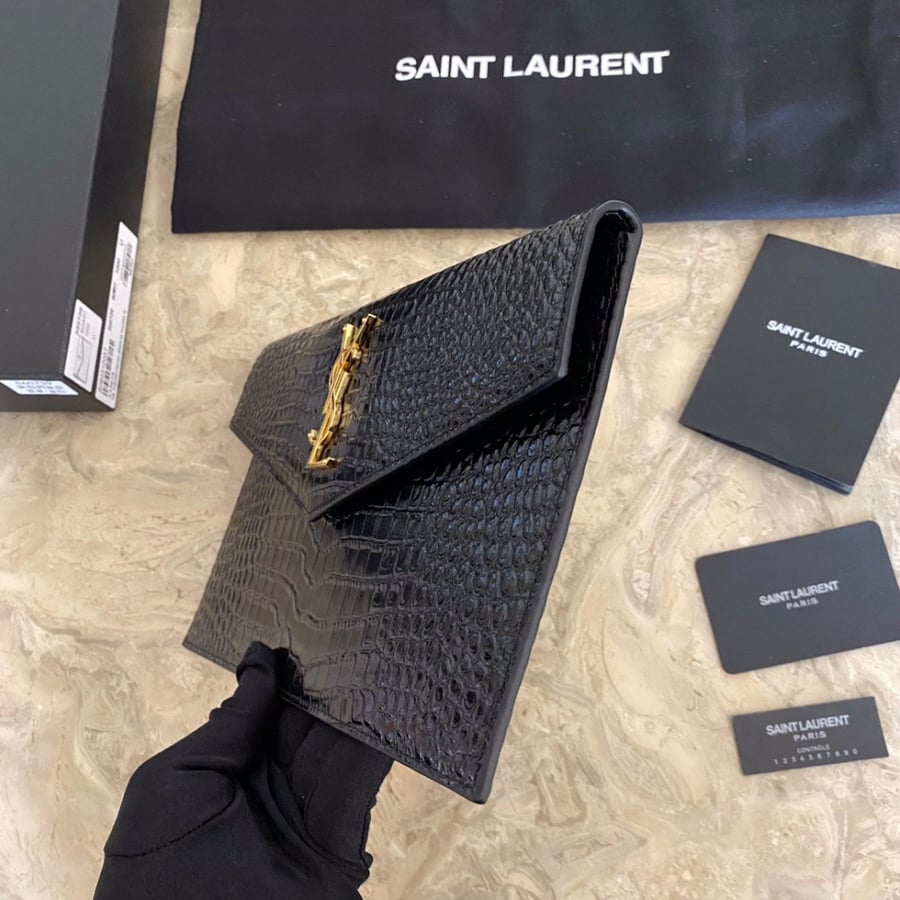 YSL Uptown