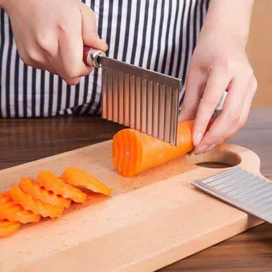 قطاعة بطاطس مموجه لتقطيع الشرائح الطولية والدائرية بطريقة مموجه