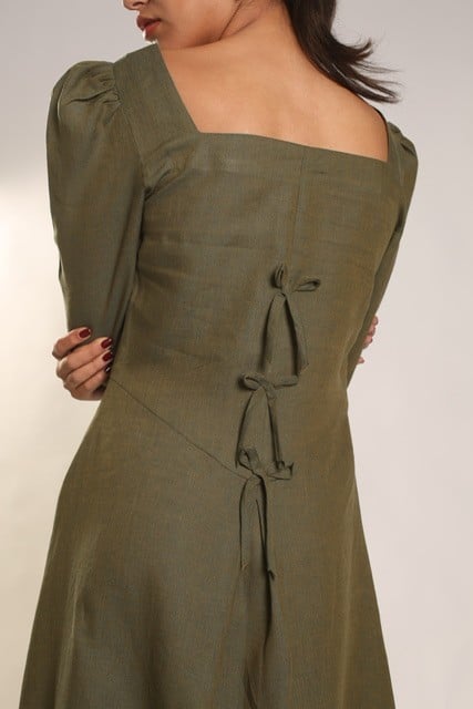 Puff sleeve dress in olive