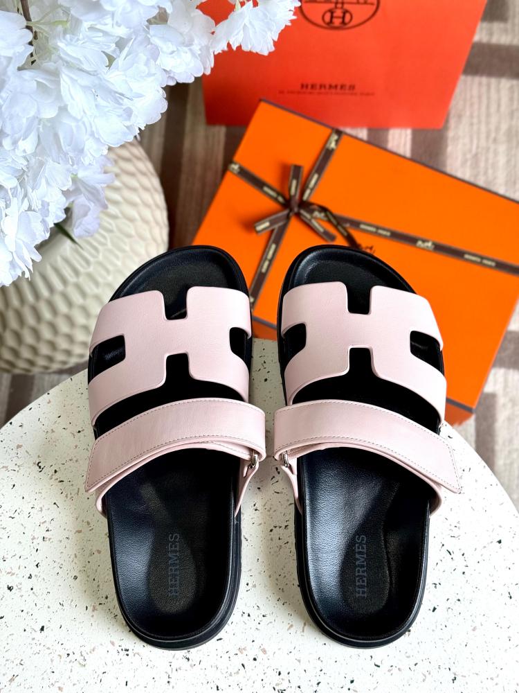 Hermes Chypre sandals