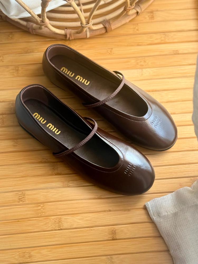 Miu Miu Elastic Slingback Ballet Flat