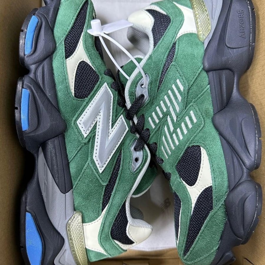 New Balance 9060 low-top