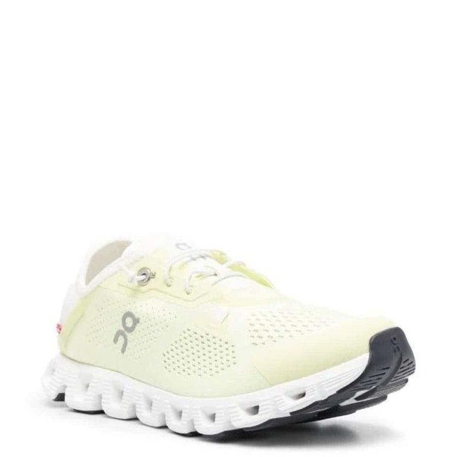 On Running Cloud 5 Coast low-top
