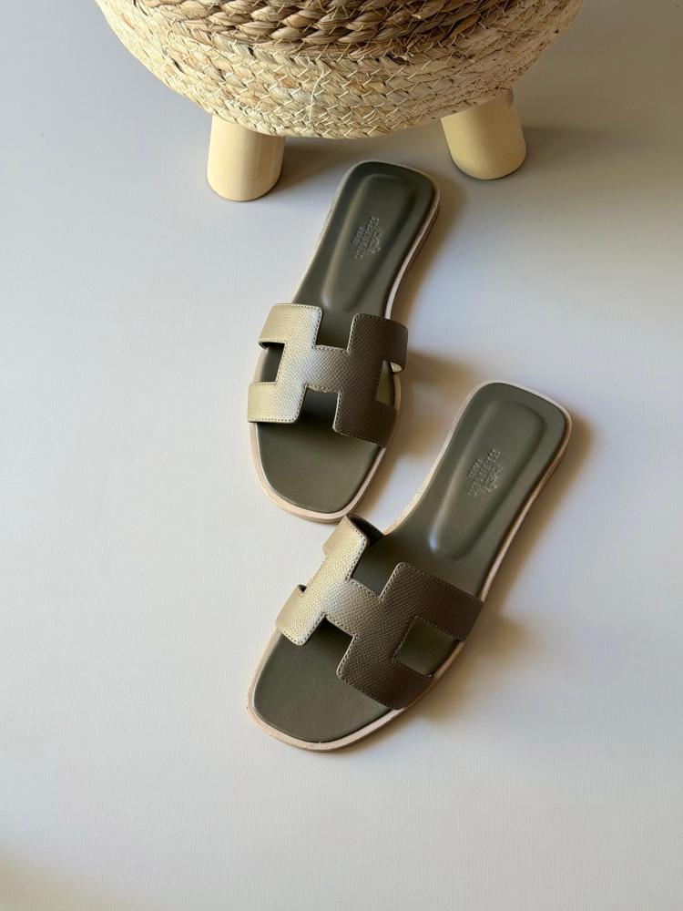 Hermès Oran Sandals