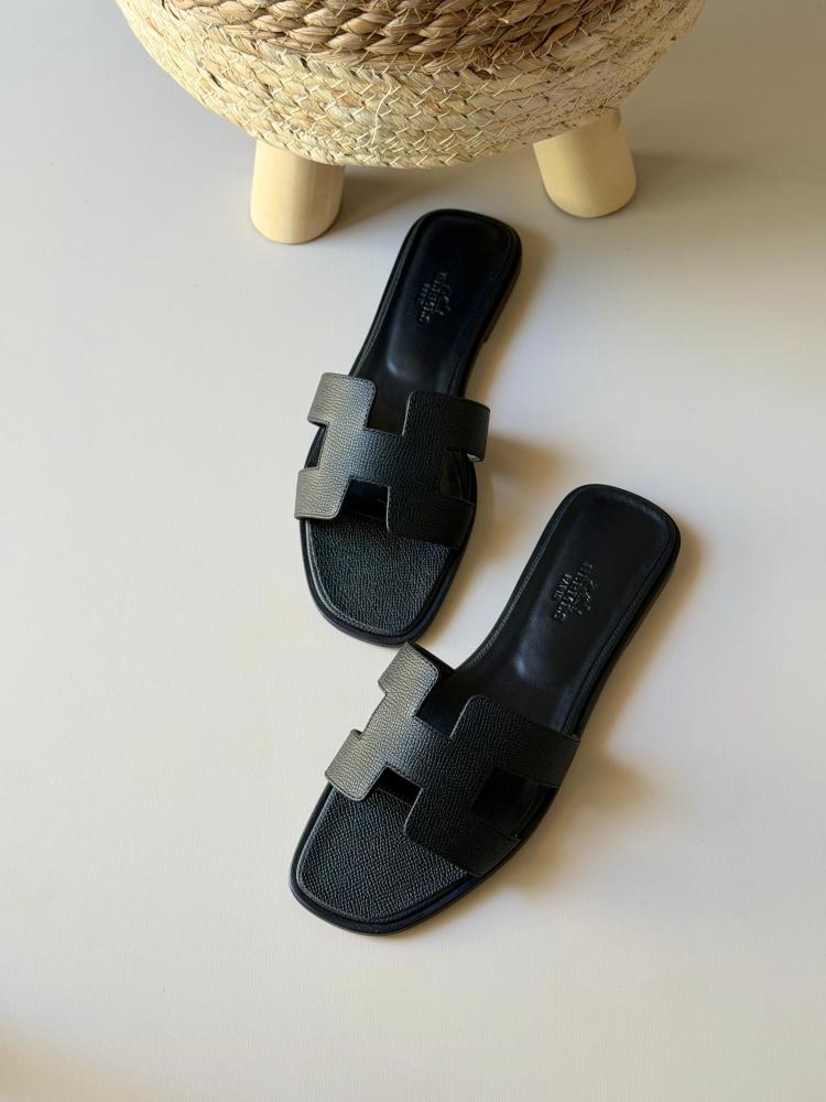 Hermès Oran Sandals