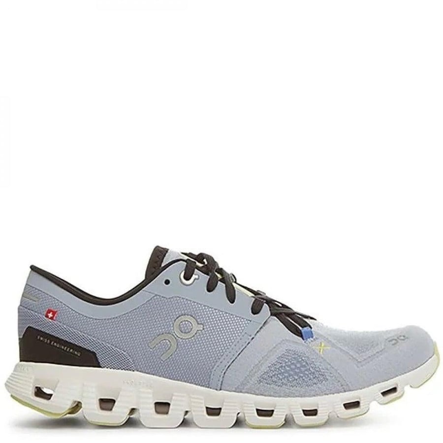 On cloud X 3 “Nimbus/white”