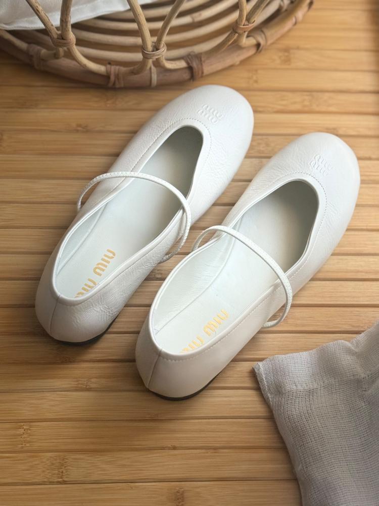 Miu Miu Elastic Slingback Ballet Flat