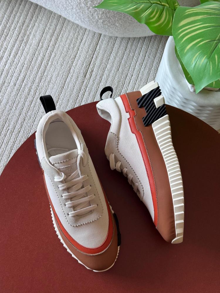 Hermes Trail Sneakers