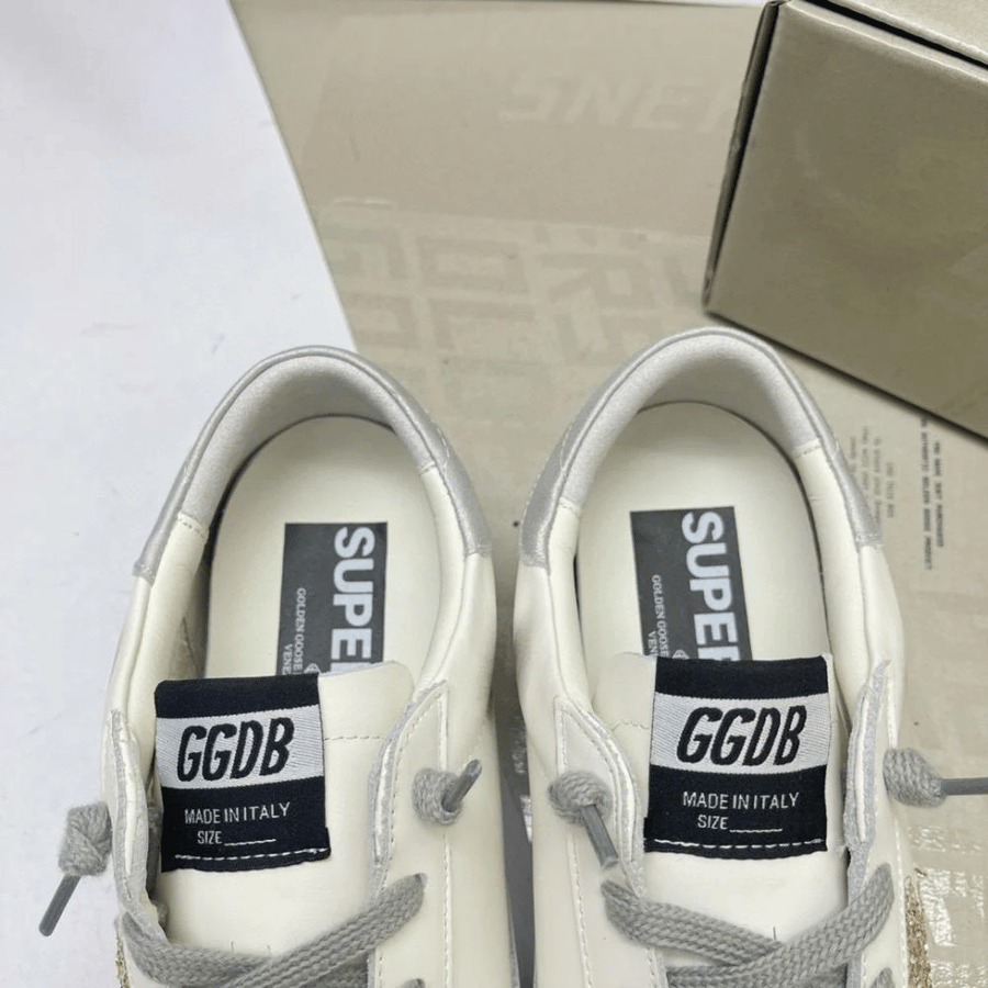 Golden goose Superstar distressed lace-up sneakers