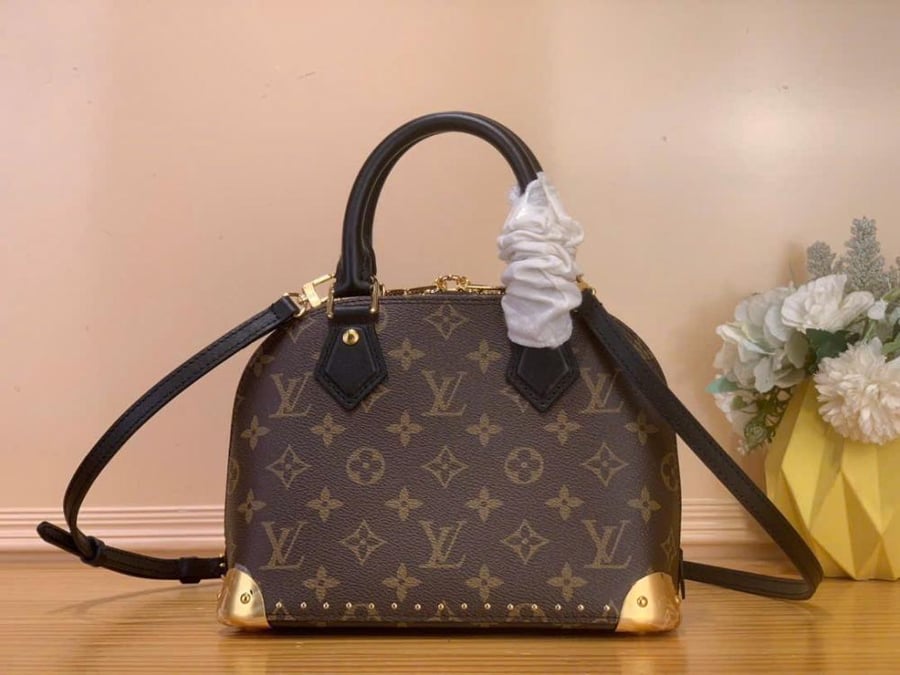 Louis Vuitton Alma BB Chain Monogram 23cm