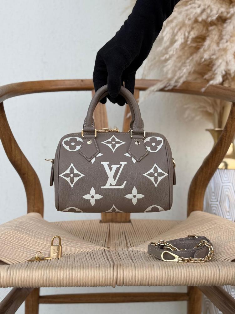 Louis Vuitton Speedy 20 Monogram Empreinte