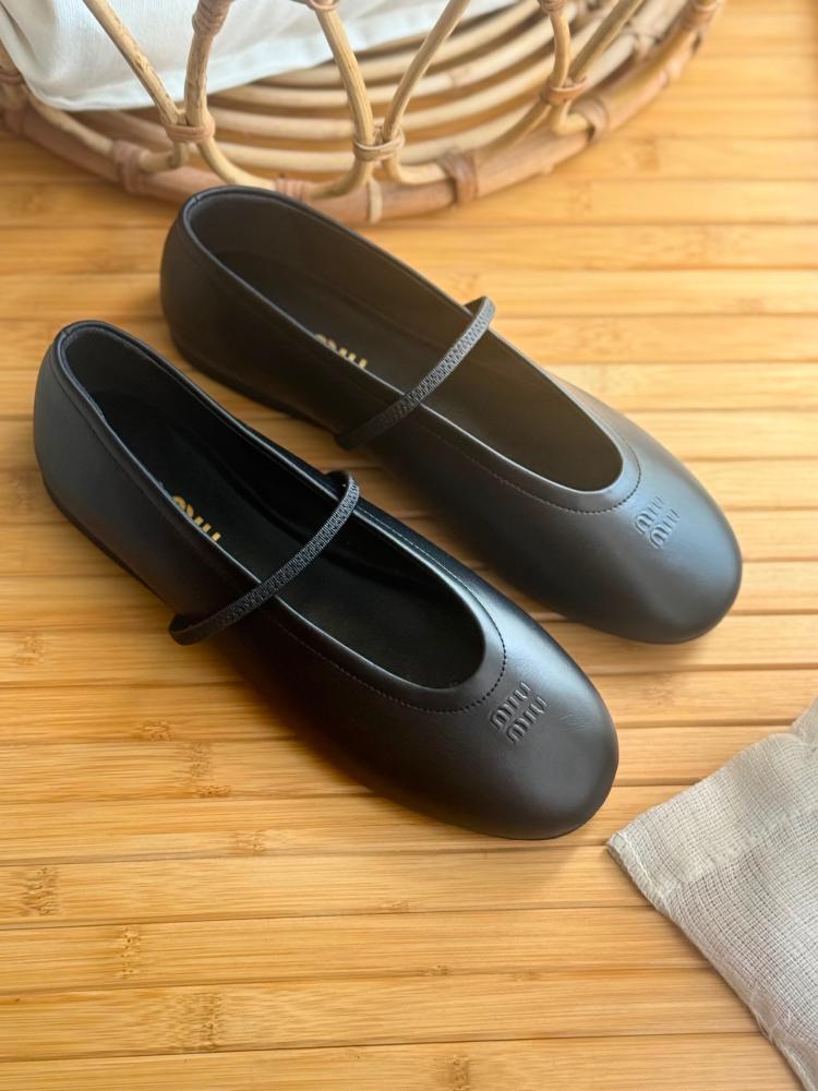 Miu Miu Elastic Slingback Ballet Flat