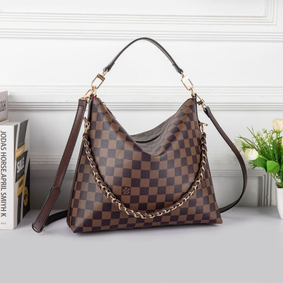 Louis Vuitton Hobo Chain 30cm