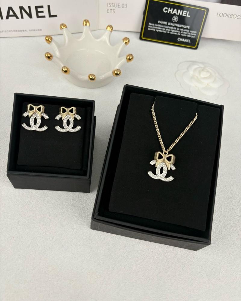 Chanel Bow CC Jewelry Set
