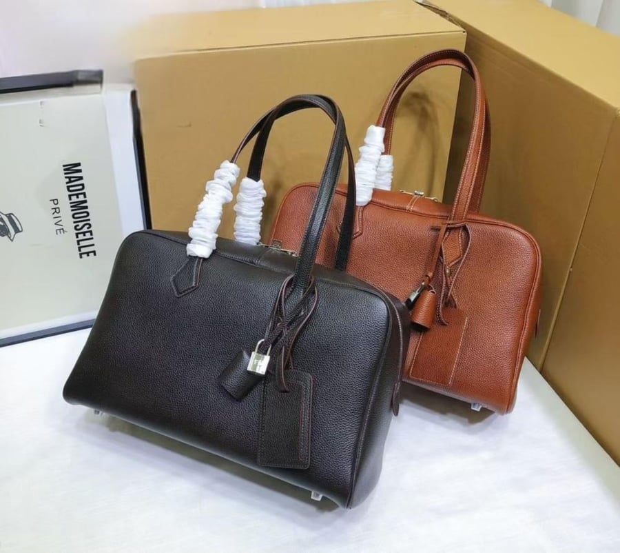 HERMES Victoria Bag