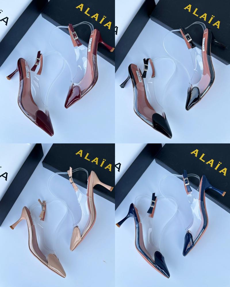 Alaia Cœur Transparent Slingback Pump