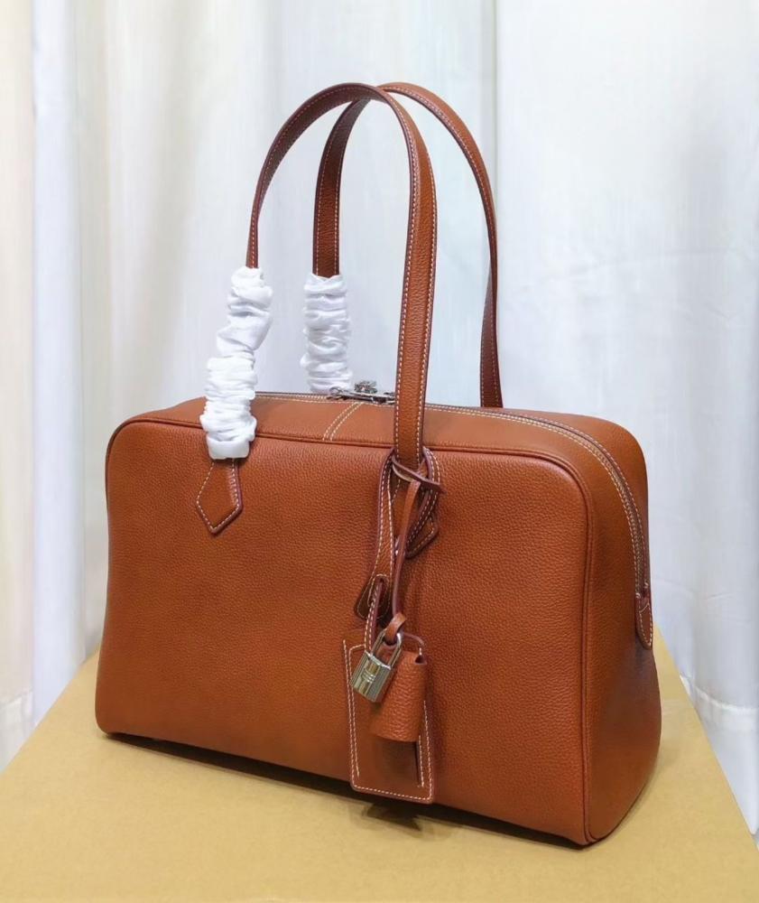 HERMES Victoria Bag