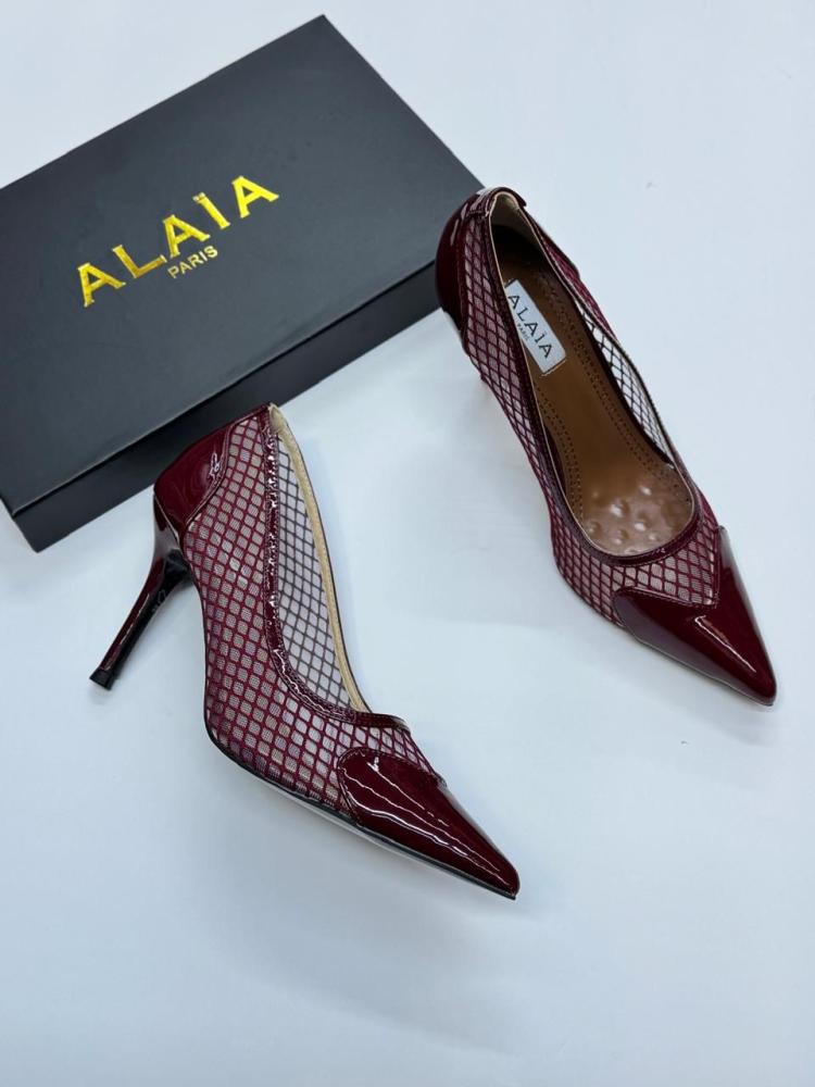 Alaïa Mesh Patent Pointed Pumps