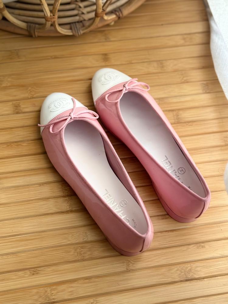 Chanel Cap Toe Bow Ballet Flat