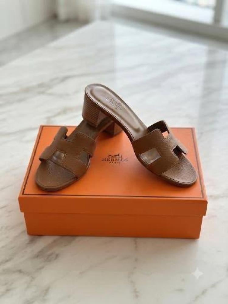 Hermes Oasis H Cut Heel Mule
