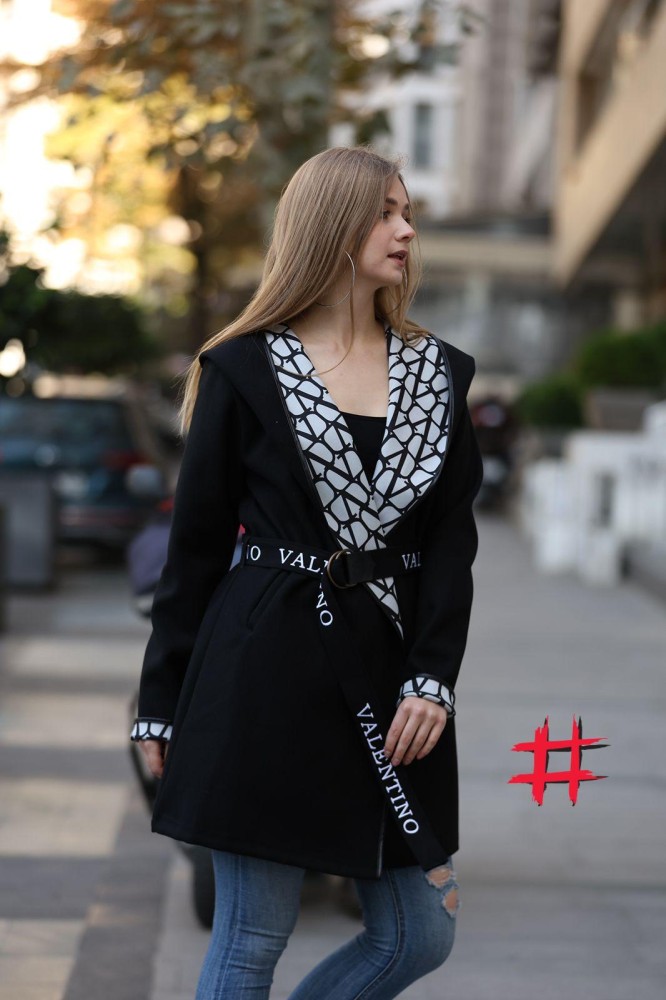 جاكيت فالنتينو