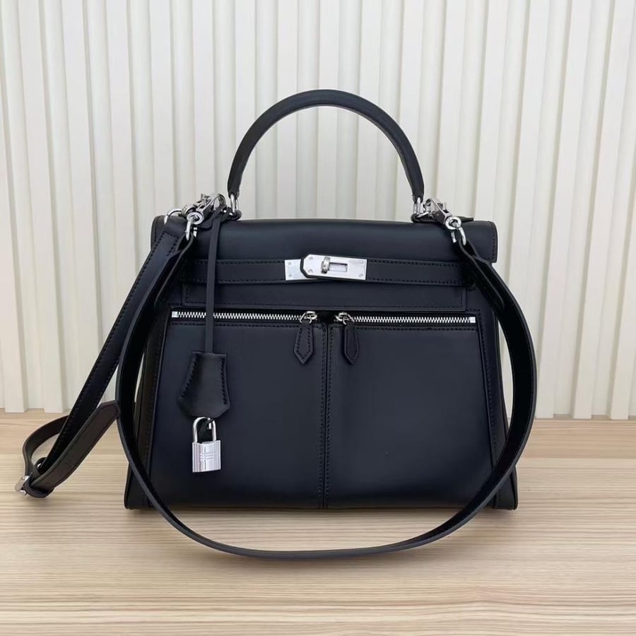 Hermes Birkin 28cm Leather Bag