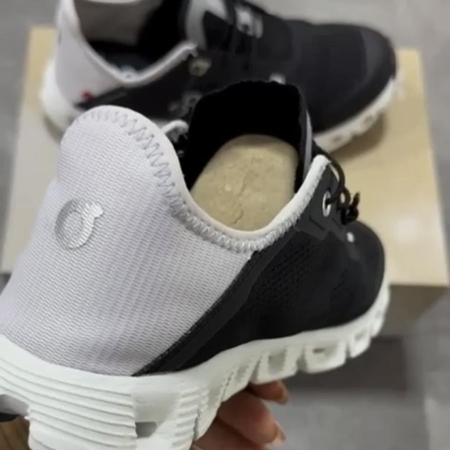On Cloud 5 Coast Sneakers
