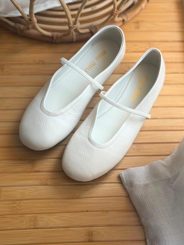 Miu Miu Elastic Slingback Ballet Flat