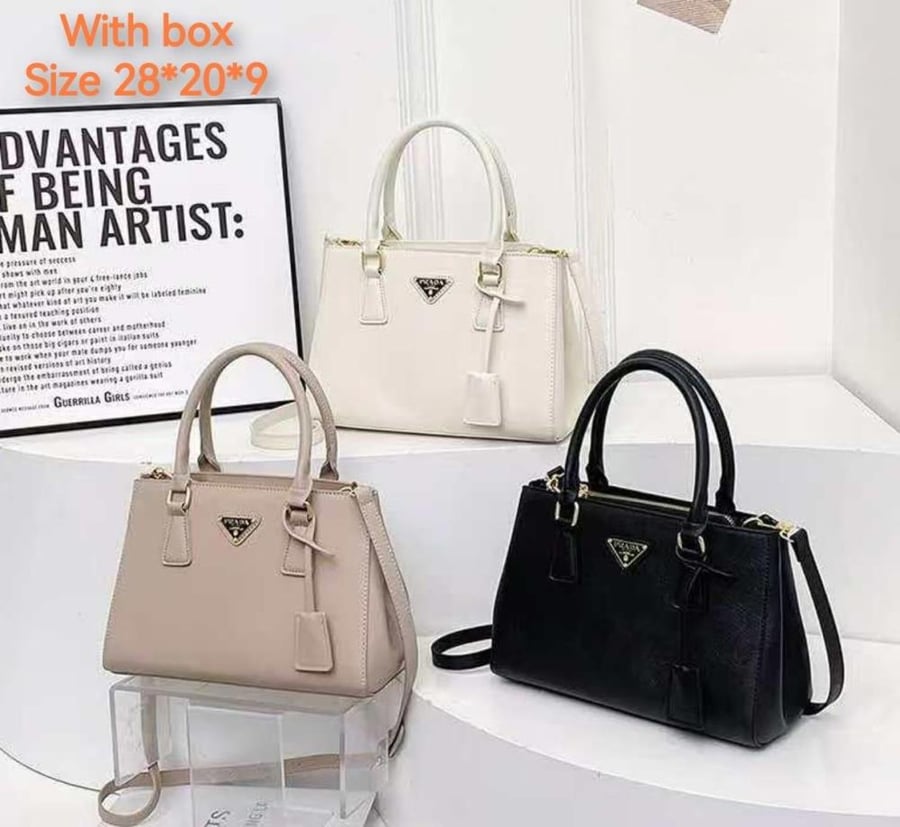 Prada Galleria Saffiano Tote Bag 28cm