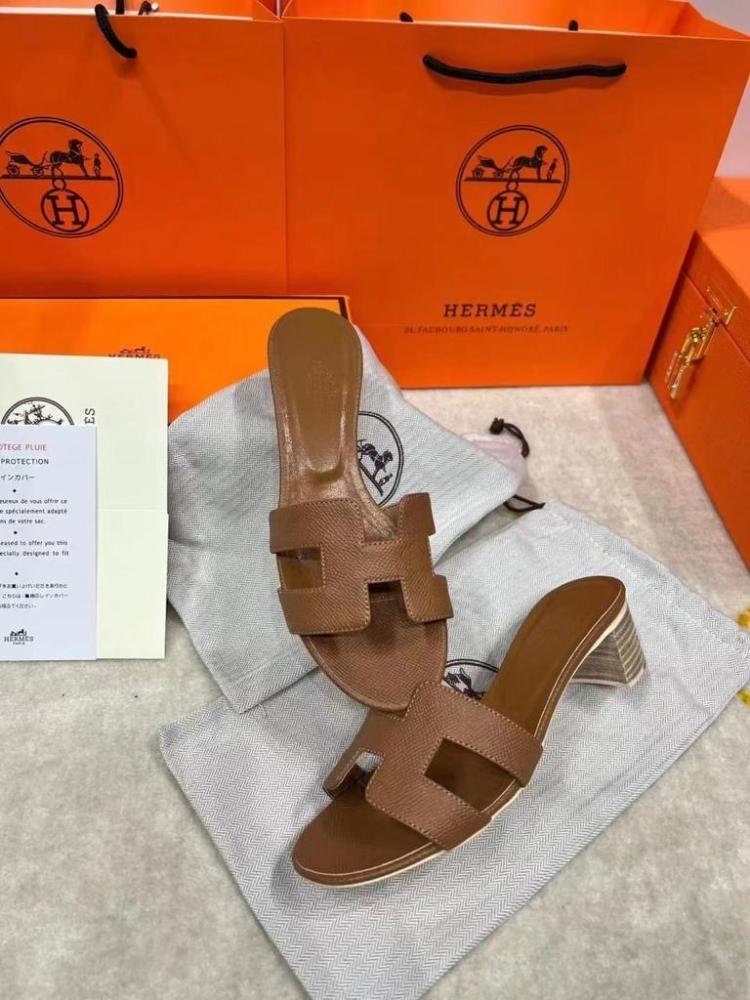 Hermes Oasis Sandals