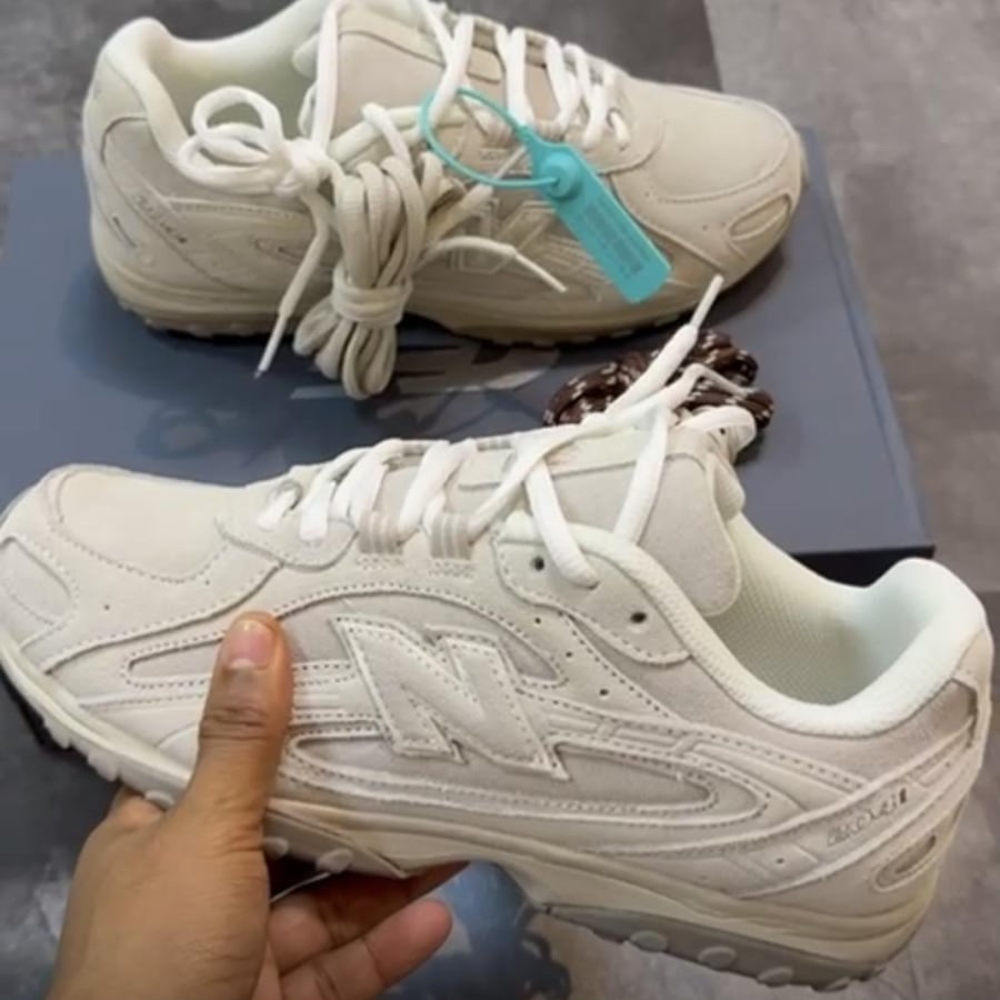 New Balance 204L "Mushroom/Arid Stone" sneakers