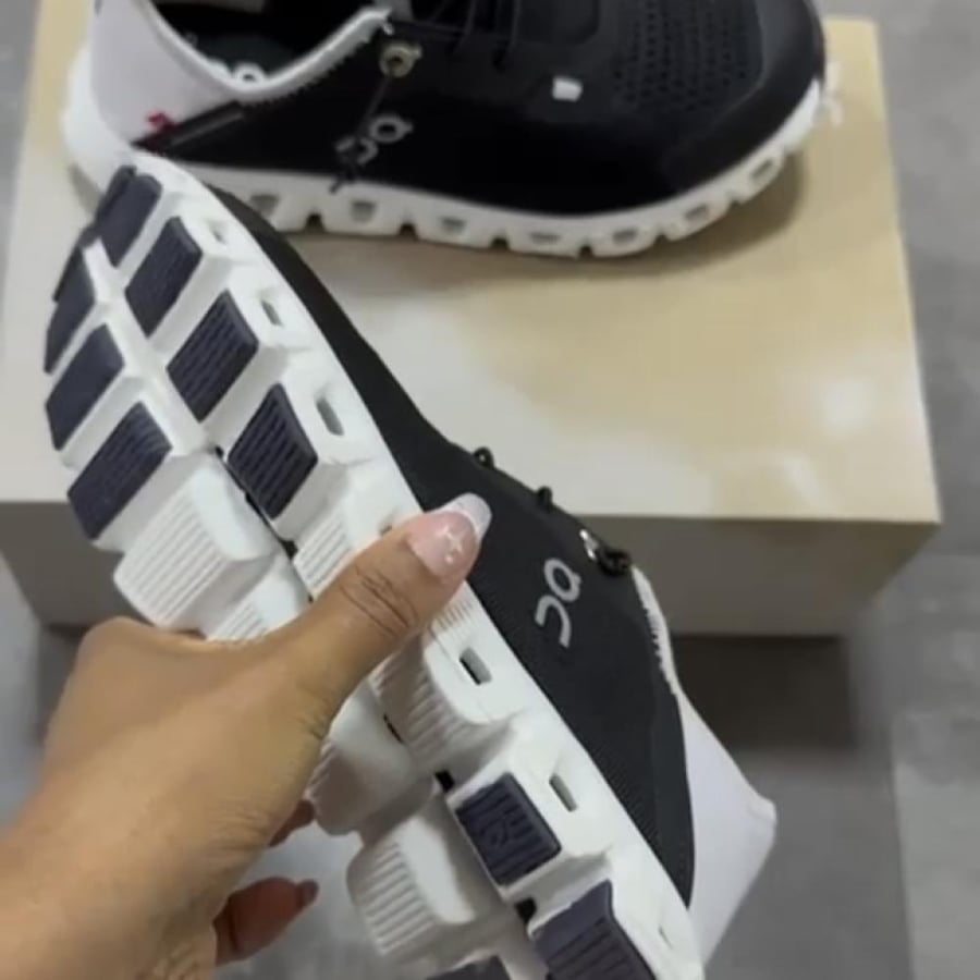 On Cloud 5 Coast Sneakers