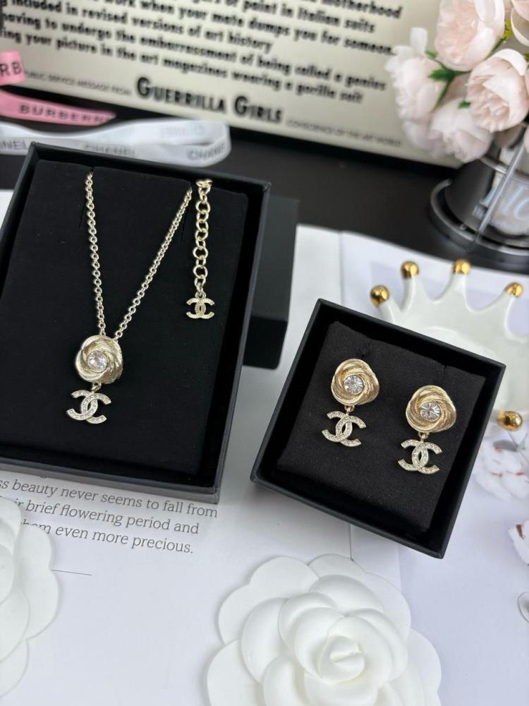 Chanel Bow Crystal Necklace & Earrings Set