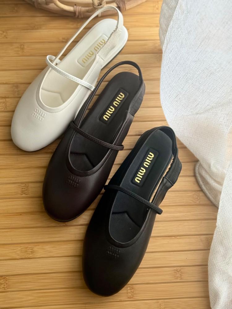 Miu Miu Elastic Slingback Ballet Flat