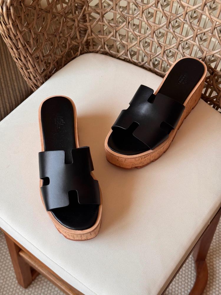 Hermès Chypre Platform Sandals