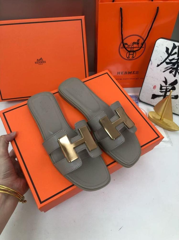 Hermes Constance Gold H Flat Slide