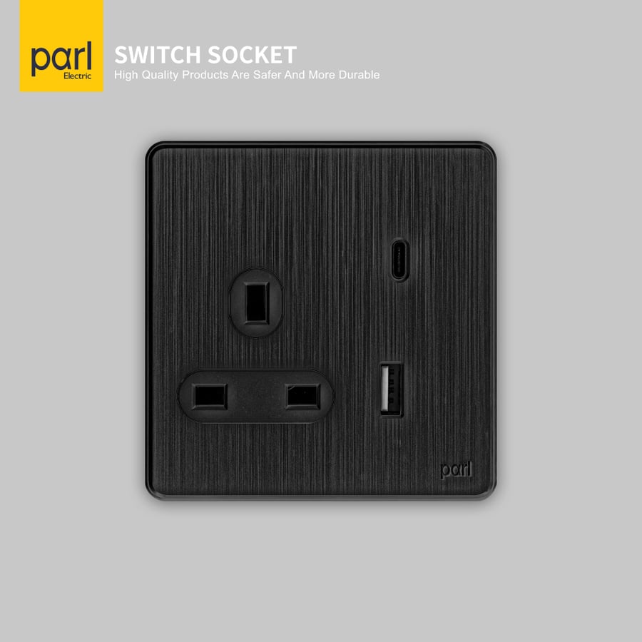 فيش مفرد بمنفذين شاحن USB و MZ Type C