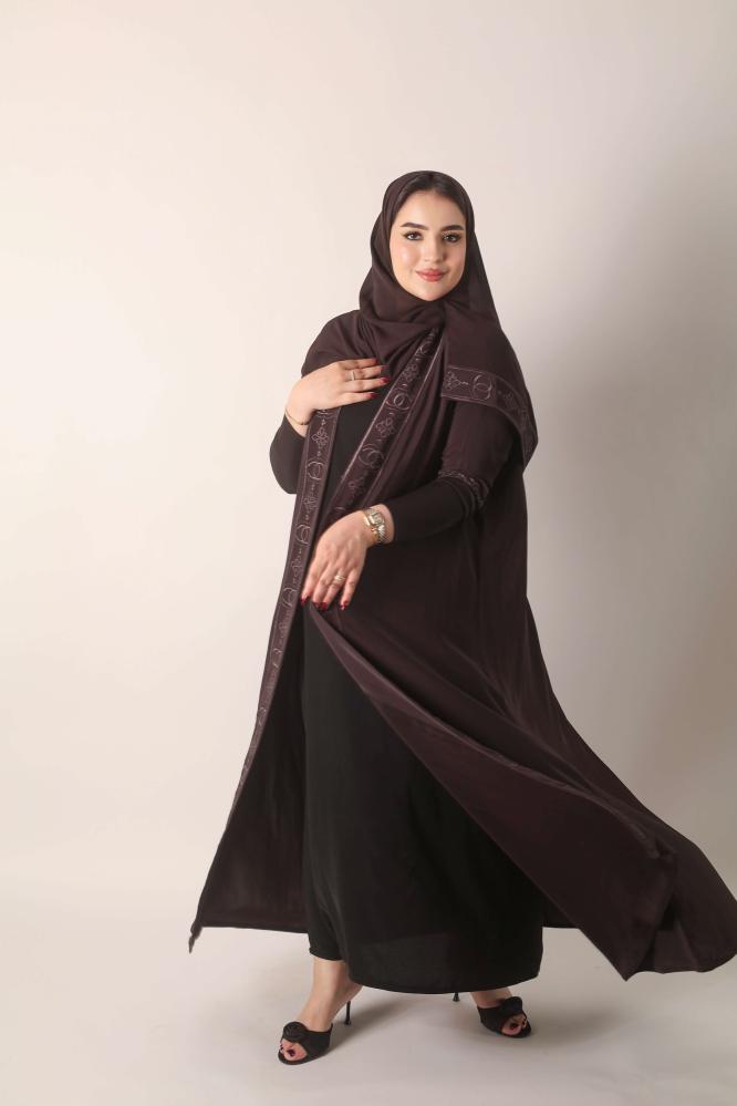 عباية نص كلوش قماش المتميزة 08