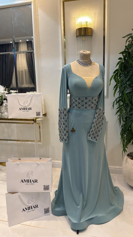 Dress of elegance and crystal
