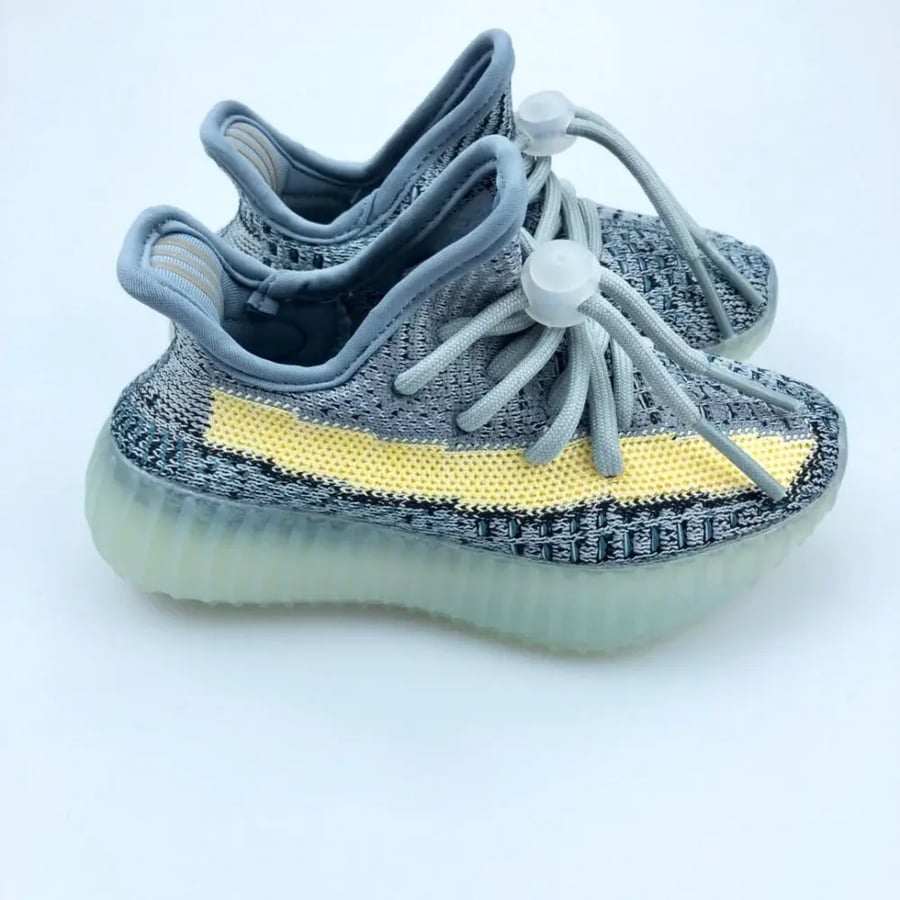 Yeezy Boost 350 V2 'Ash Blue Kids اطفال