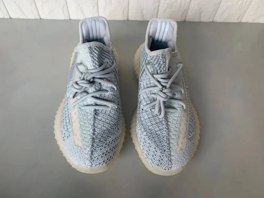 Yeezy Boost 350 V2 'Cloud White' (Reflective) عاكس كامل