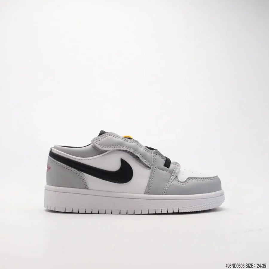 Nike Jordan 1 اطفال
