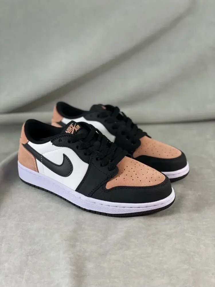 Air Jordan 1 Retro Low OG GS 'Bleached Coral'