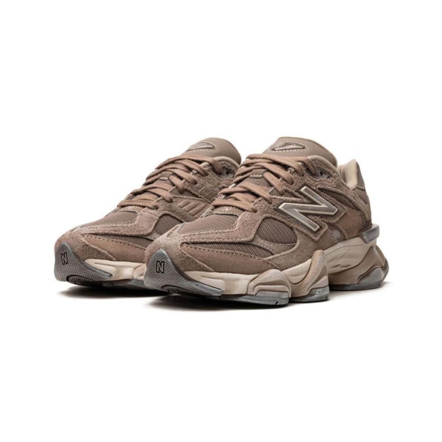 حذاء | New Balance 9060 Brown