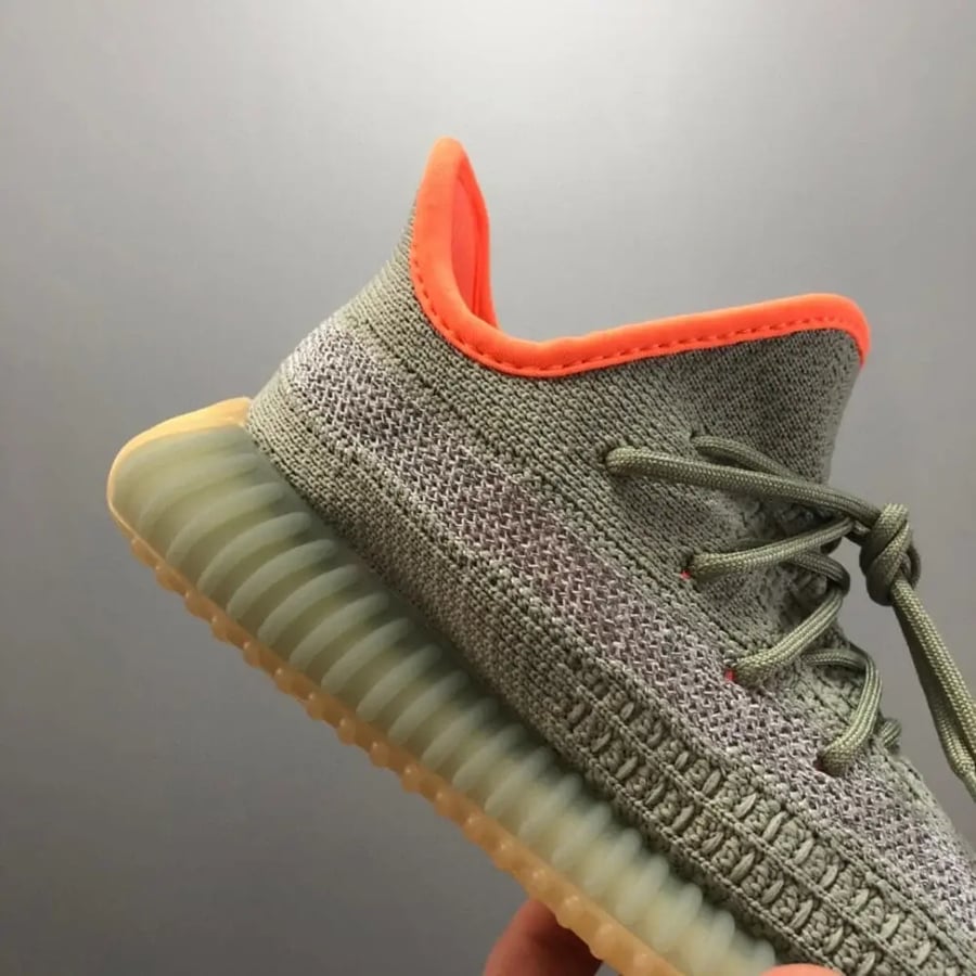 Yeezy Boost 350 V2 Kids اطفال